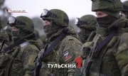 От объятий до гармони: как в Рязани проводили мобилизованных туляков в зону СВО