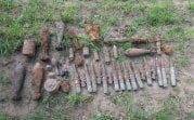 Под Белевом спецназовец ФСИН вместе со спасателями уничтожил арсенал боеприпасов