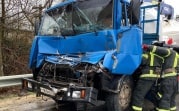 В Тульской области столкнулись SHACMAN и КамАЗ: есть пострадавший