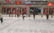 В Новомосковске открыли ледовый сезон