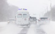 Госавтоинспекция просит туляков воздержаться от поездок на машинах из-за снегопада