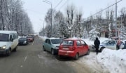 Мать и 6-летний сын пострадали при столкновении Daewoo Matiz и Renault Logan в Новомосковске