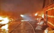 В Донском ночной пожар уничтожил 13 автомобилей