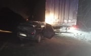 Под Новомосковском пьяный и бесправный водитель «Лады» влетел в стоящий «КамАЗ»