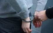 В Кимовске нервный прохожий оказался преступником в федеральном розыске