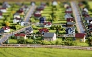 Многодетные семьи смогут вместо земли получать компенсацию