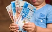 В России изменятся правила начисления социальных выплат на детей