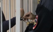 В Донском мужчина унёс с работы 25 пар обуви