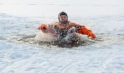 На Урванском водохранилище лед самый прочный среди водоемов Новомосковска