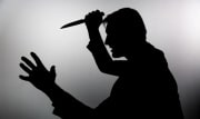 Житель Донского угрожал ножом кассиру и ограбил магазин