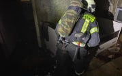 В Новомосковске при пожаре в квартире пострадала женщина