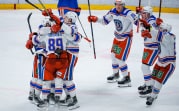 Хоккейный АКМ приглашает болельщиков на матчи полуфинала Кубка Петрова