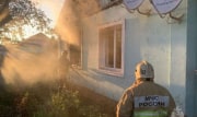Тульские спасатели потушили пожар в жилом доме в Узловском районе