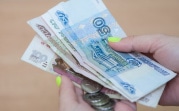 Больше денег за детей: депутаты предлагают вдвое увеличить налоговые вычеты для родителей и опекунов