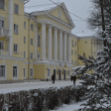 Предупреждён, значит, при деньгах