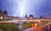 Туляков предупредили о тумане, сильном ветре и грозе