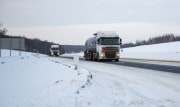 Грузовикам на год запретили ездить по МКАДу