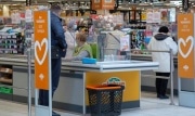 В Новомосковске цыган украл из супермаркета средства личной гигиены