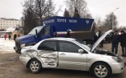 «Почта России» прокомментировала ДТП со служебным автомобилем в Новомосковске