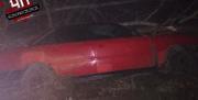 В Новомосковске \"Ауди\" завалилась на бок, вылетев с дороги