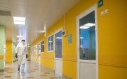Российский эпидемиолог рассказал об основных путях распространения коронавируса
