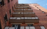 В Кимовске школьница выпала с 8-го этажа высотки