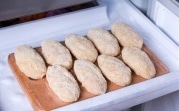 В Донском делали котлеты «По-киевски» с кишечной палочкой