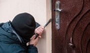 Жительницу Донского обокрали 3 раза за 5 дней
