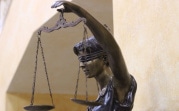 Три новомосковца отправятся на исправительные работы за кражу резервуара с заправки